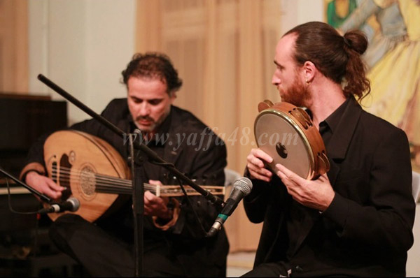 بالصور: عازف العود اليافي الياس وكيلة يشارك في مهرجان "غناء الآلات"